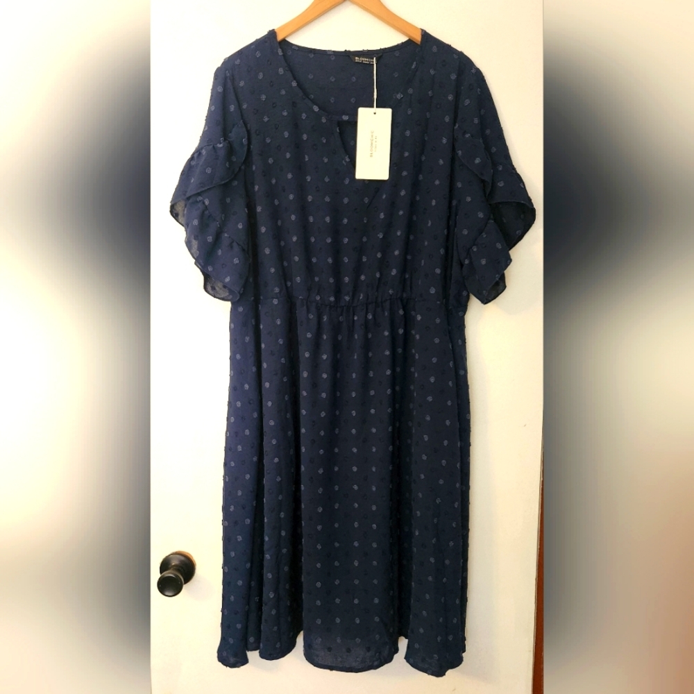 Bloomchic Dress Size 18-20 NWT